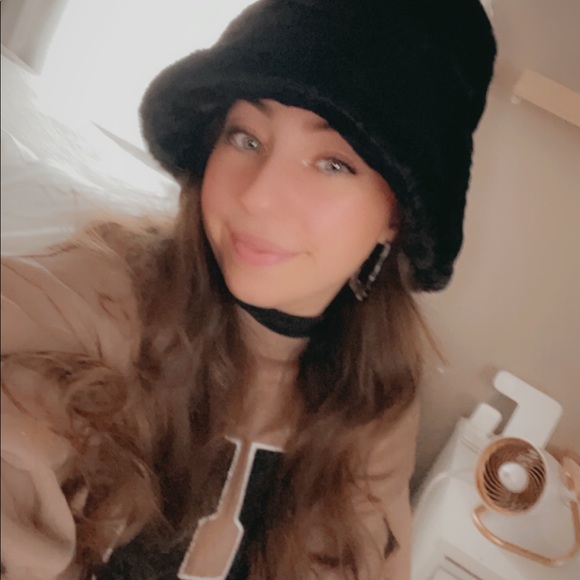 Welcome! ✨ - Picture 9 of 17